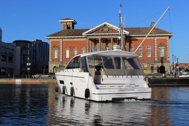 2011 Sealine SC42