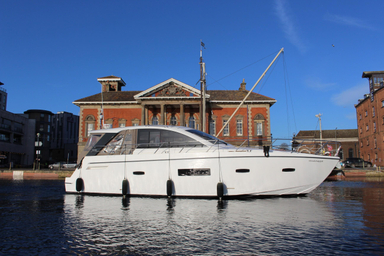 2011 Sealine SC42