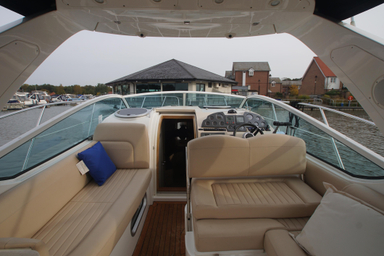 2005 Sealine S29
