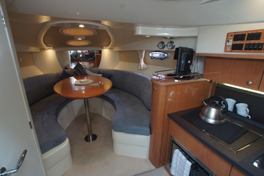 2005 Sealine S29