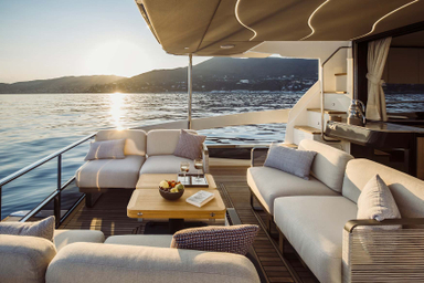 2023 Absolute Yachts 52 FLY