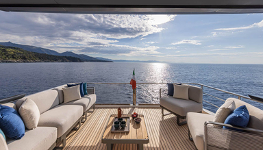 2021 Absolute Yachts 60 FLY
