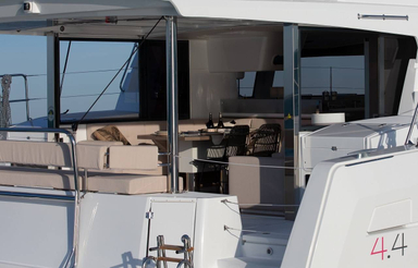 2022 Bali Catamarans 4.4