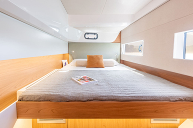 2024 Bali Catamarans Catsmart 