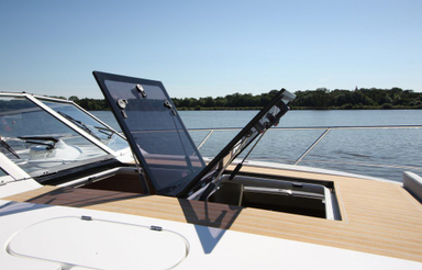 2020 Broom Boats 30 Cadet