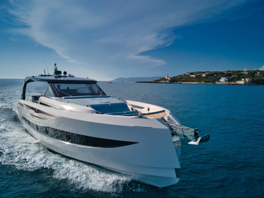 2022 Cayman Yachts 540WA