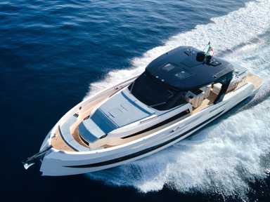 2022 Cayman Yachts 540WA
