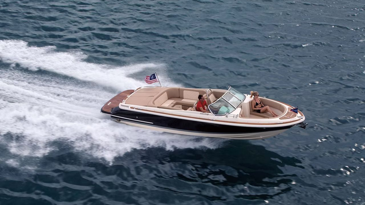 2017 Chris-Craft Launch 27