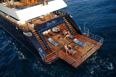 2009 CRN Blue Eyes