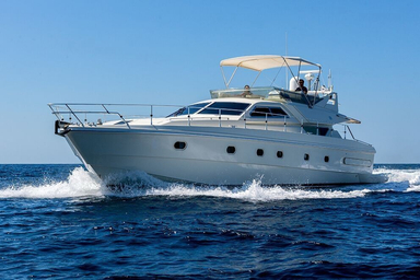 1996 Ferretti Yachts 175