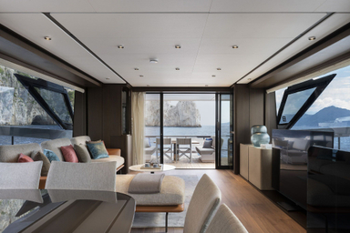 2023 Ferretti Yachts 860