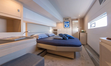 2022 Fountaine Pajot MY6