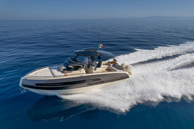 2022 Invictus Yacht GT320S