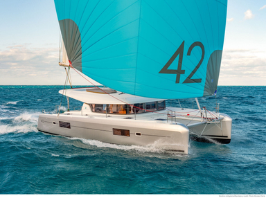 2022 Lagoon 42