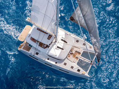 2022 Lagoon 55