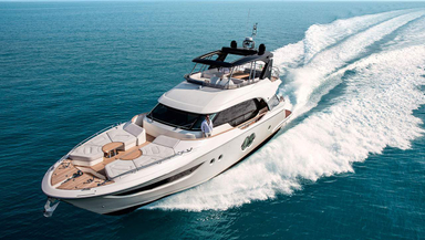 2015 Monte Carlo Yachts MCY 70