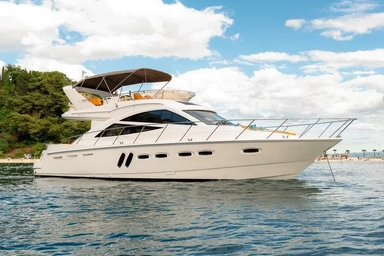 2011 Sealine T50