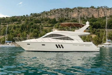 2011 Sealine T50