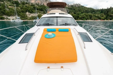 2011 Sealine T50