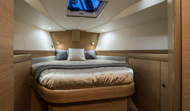 2013 Oyster Yachts 545