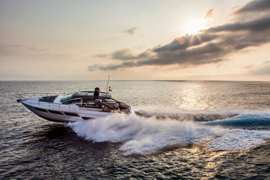 2016 Pershing Yachts 5X