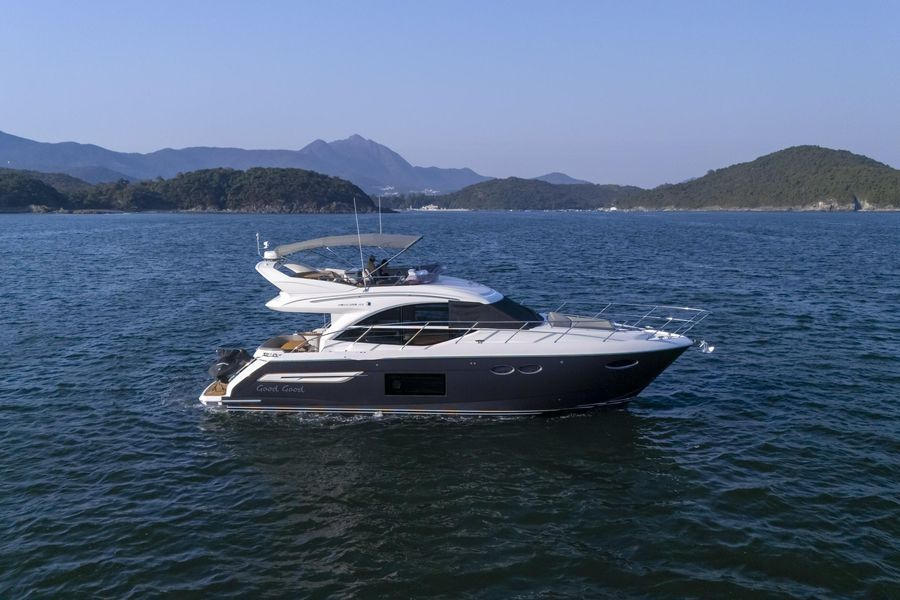 2018 Princess Yachts 49