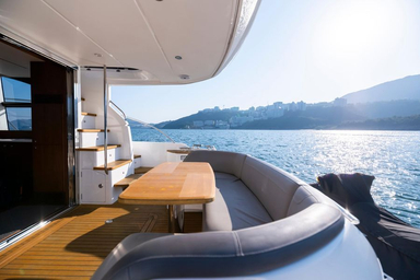 2018 Princess Yachts 49