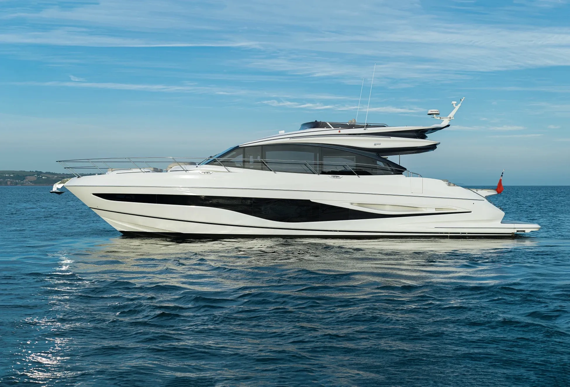 2018 Princess Yachts S65