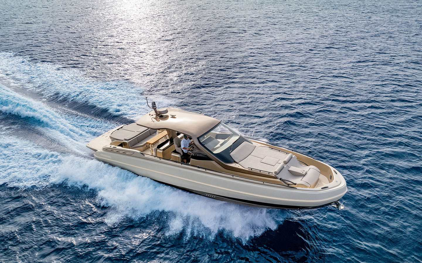 2016 SACS Rebel 47