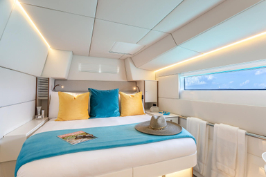 2020 Voyage Yachts 590