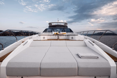 2017 Azimut Yachts Grande 27M