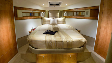 2021 Riviera 43 Open Flybridge