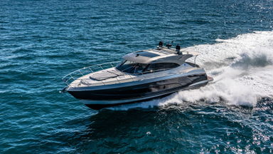 2023 Riviera 5400 Sport Yacht Platinum Edition