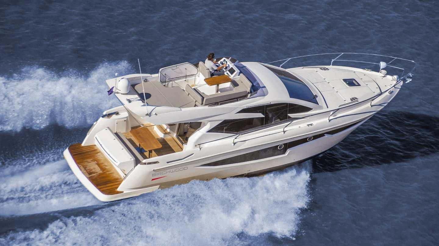 2006 Birchwood 430 Flybridge