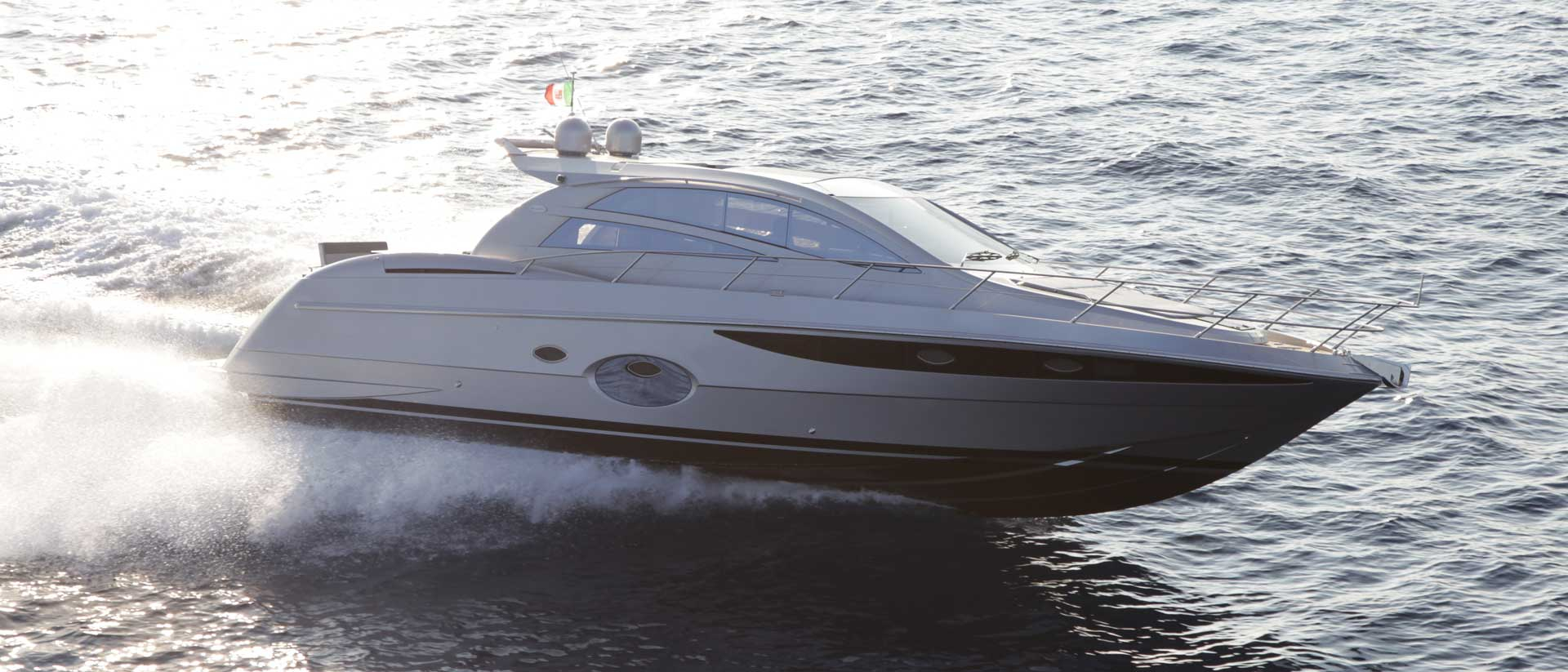 2020 Blu Martin Yachts SeaTop 48