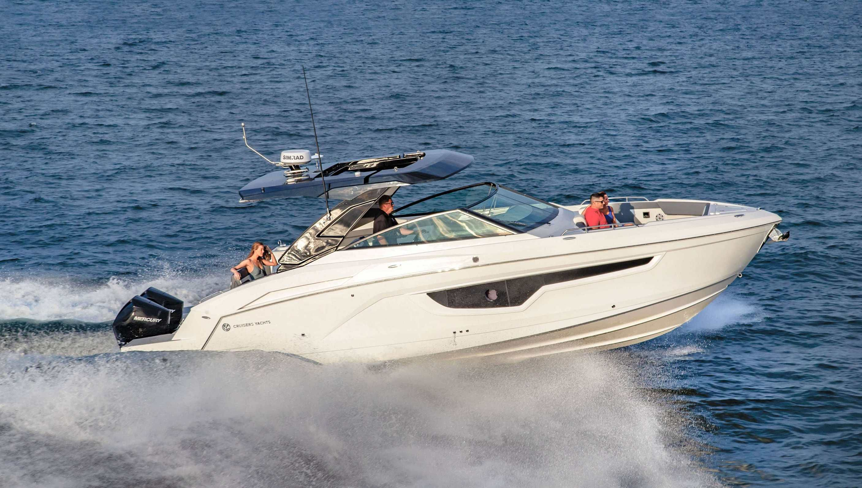 2024 Cruisers Yachts 34 GLS OB