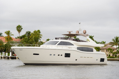 2010 Ferretti Yachts Altura 840
