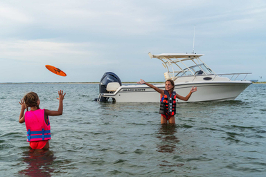 2024 Grady-White Adventure 218