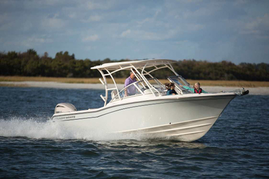 2022 Grady-White Freedom 235