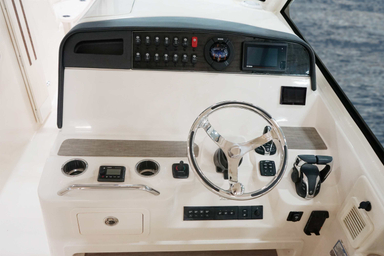 2024 Grady-White Freedom 375