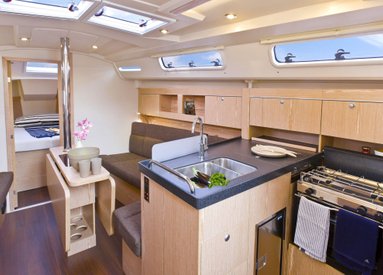 2012 Hanse Yachts 345