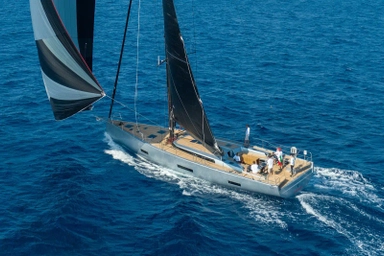 2023 Ice Yachts 70 RS