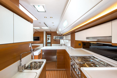 2014 Italia Yachts Italia 15.98