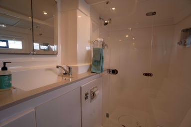 2015 Leopard Catamarans 48