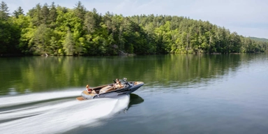 2021 Malibu Boats Response TXi