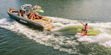 2023 Malibu Boats Wakesetter 25 LSV