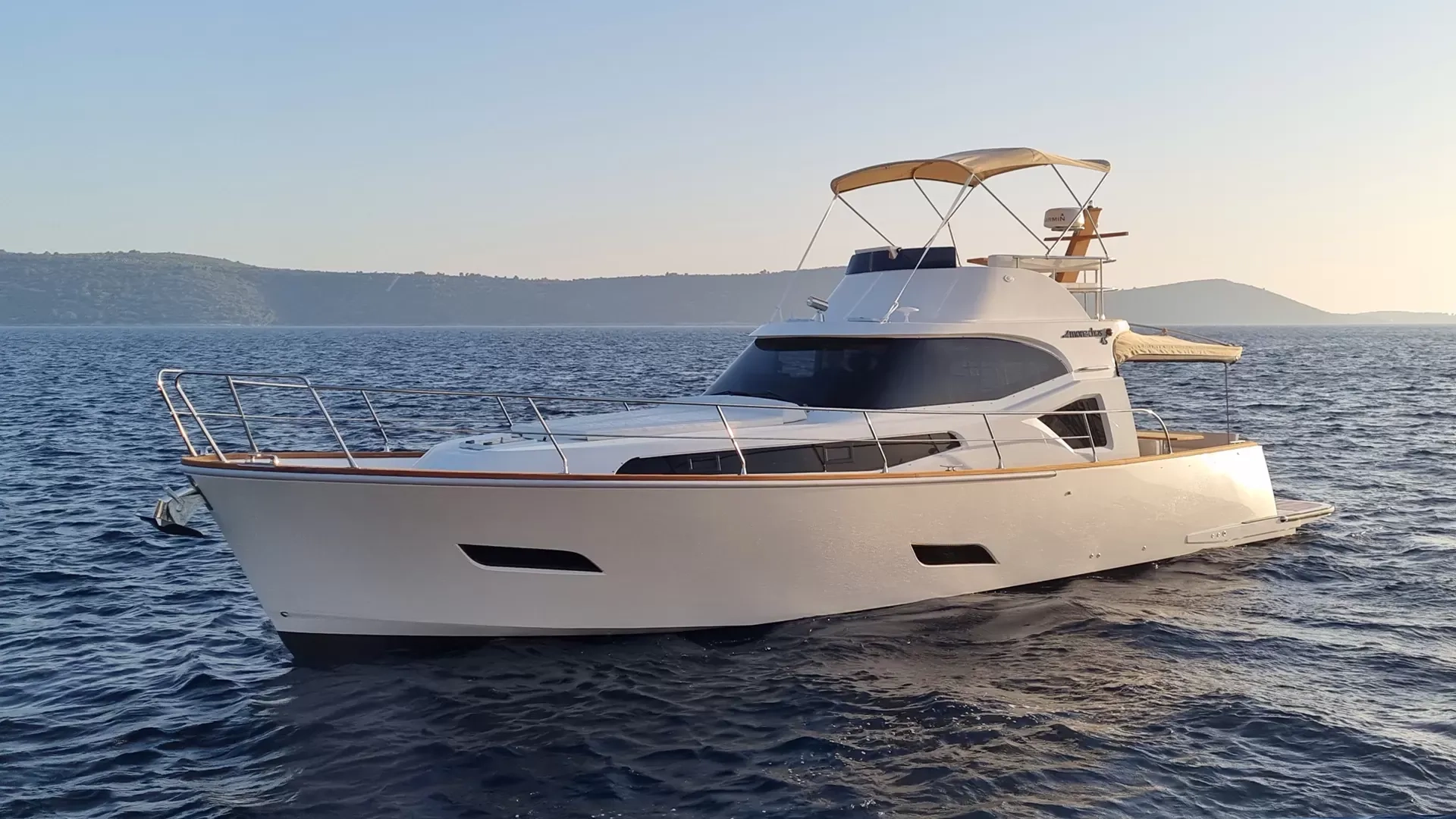 2021 Monachus Yachts Issa 45 Fly