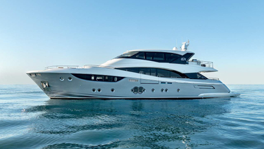 2021 Monte Carlo Yachts MCY 105 Skylounge