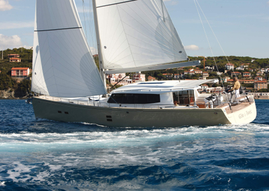 2016 Moody Yachts Decksaloon 62