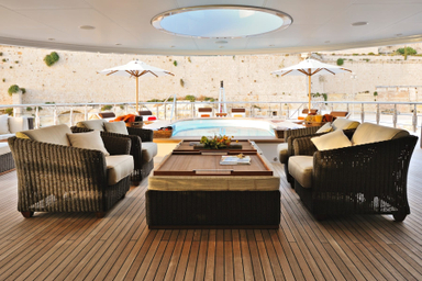 2009 Oceanco Vibrant Curiosity